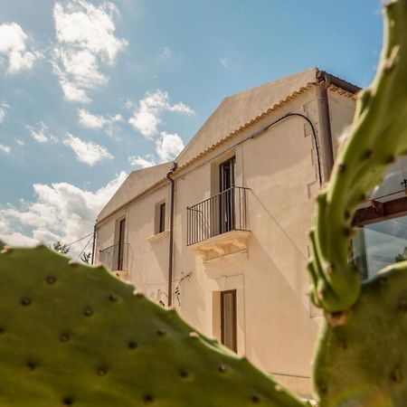 Hotel Momento-Teatro Greco Syracuse Exterior foto